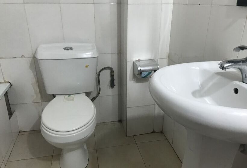 Meadway Luxury Hotels