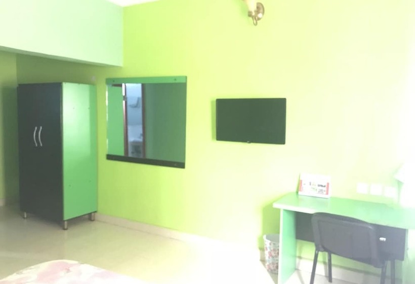 Meadway Luxury Hotels