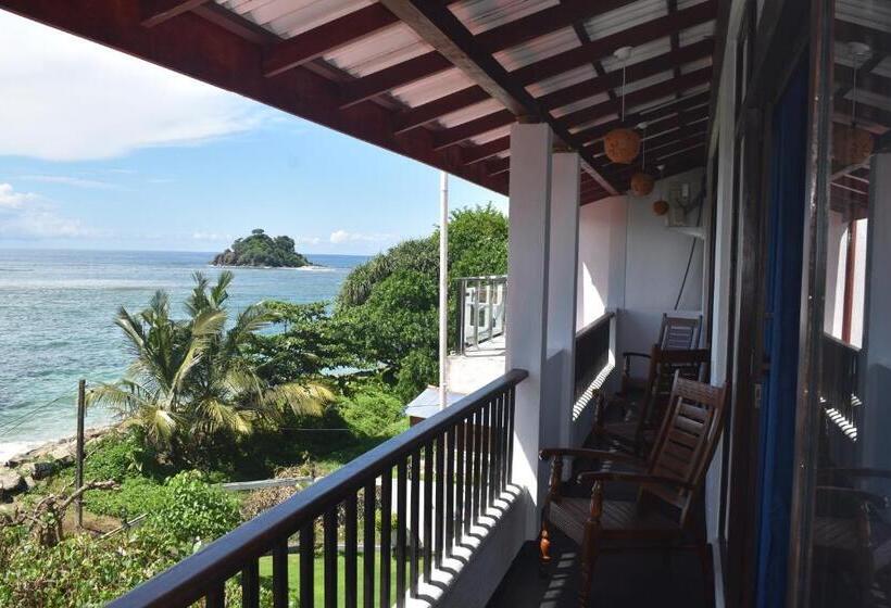 בית מלון כפרי New Ocean Vibes