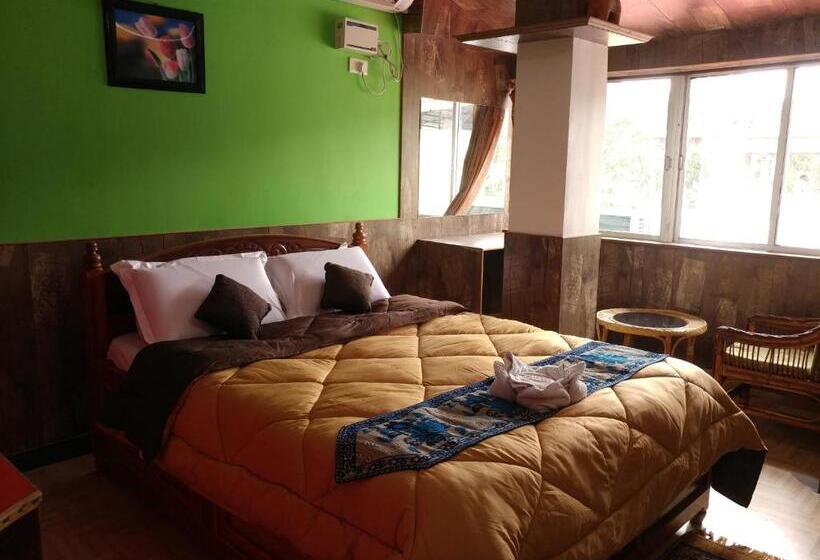 فندق Swarajdeep Vacations