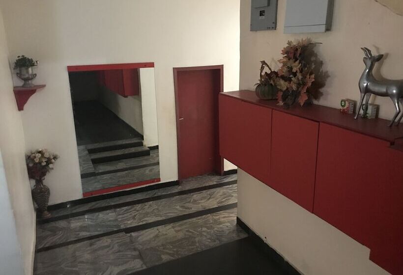 Meadway Luxury Hotels