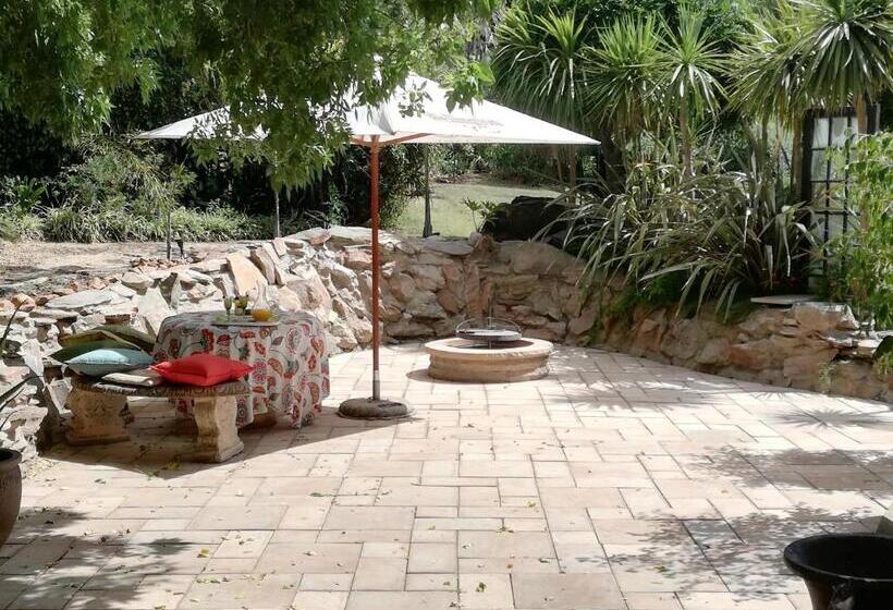 펜션 Leeuwenhof Guesthouse