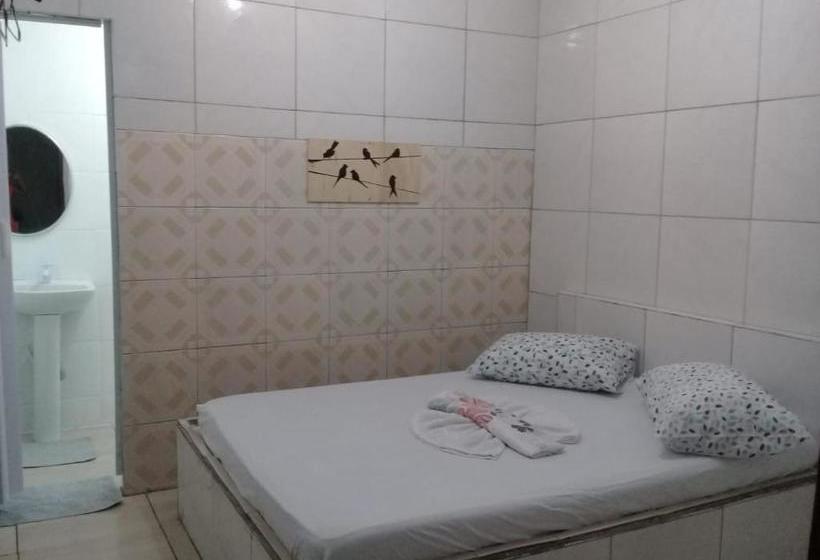 펜션 Pousada Jardim Do éden