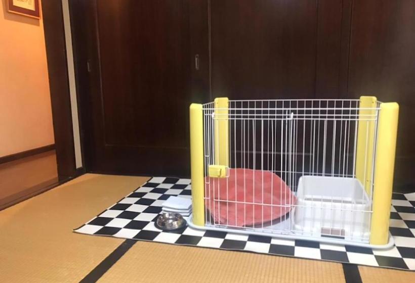 بنسيون Tanuki Japanese Traditional Style House