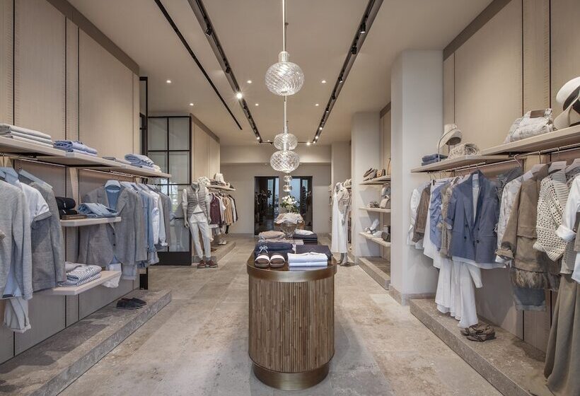 منتجع Rosewood Miramar Beach