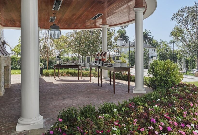 אתר נופש Rosewood Miramar Beach