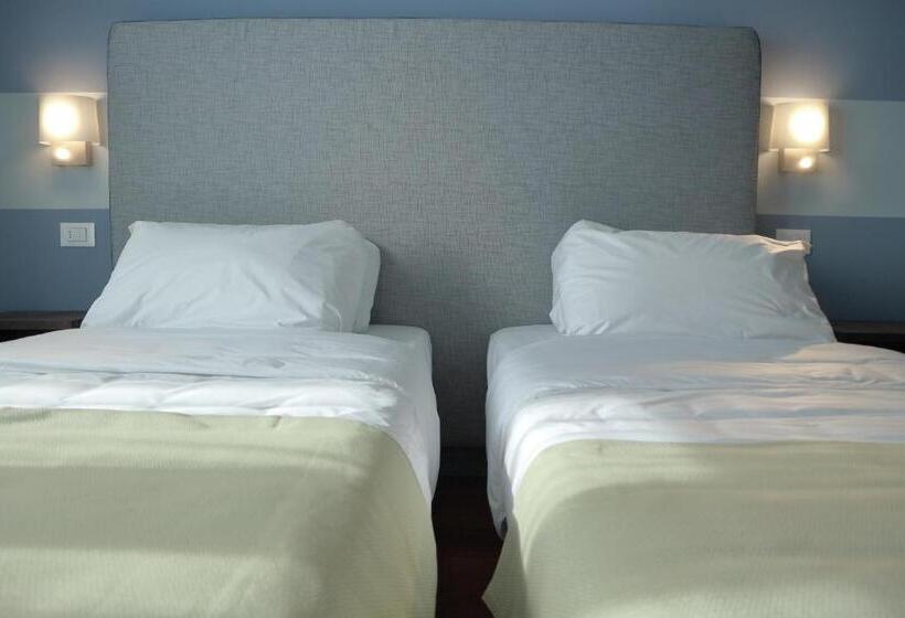 Bed and Breakfast Dimora Dell Arte Foresteria Lombarda Smart Rent