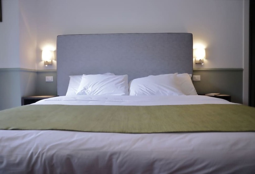 Bed and Breakfast Dimora Dell Arte Foresteria Lombarda Smart Rent