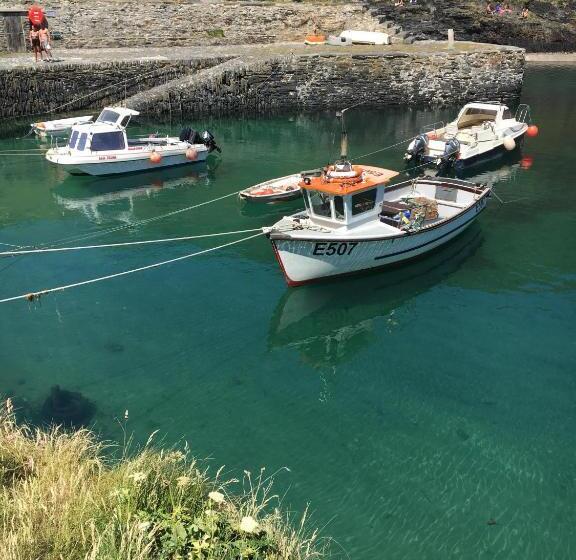 Bridge House Bed & Breakfast