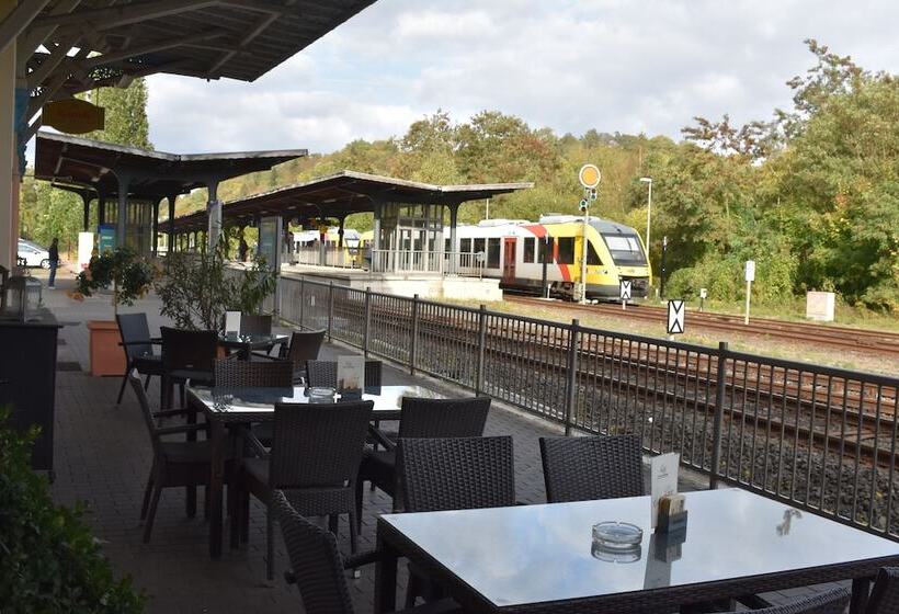 Отель Am Bahnhof