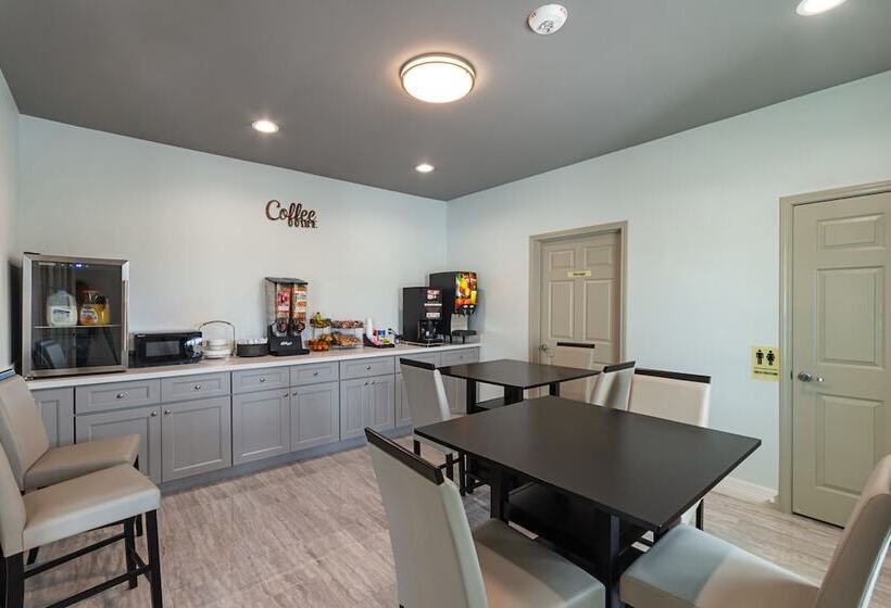 호텔 Baymont By Wyndham Kingwood