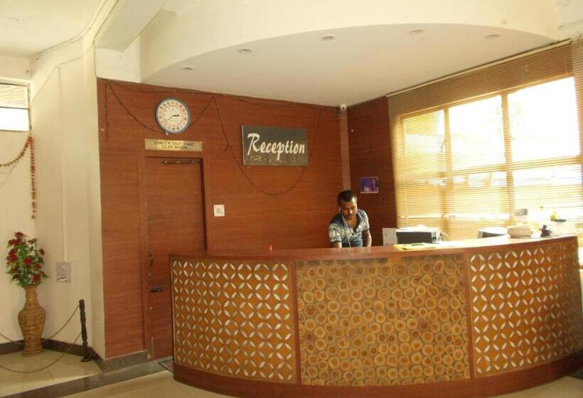 Отель Budget Stay In The City Center