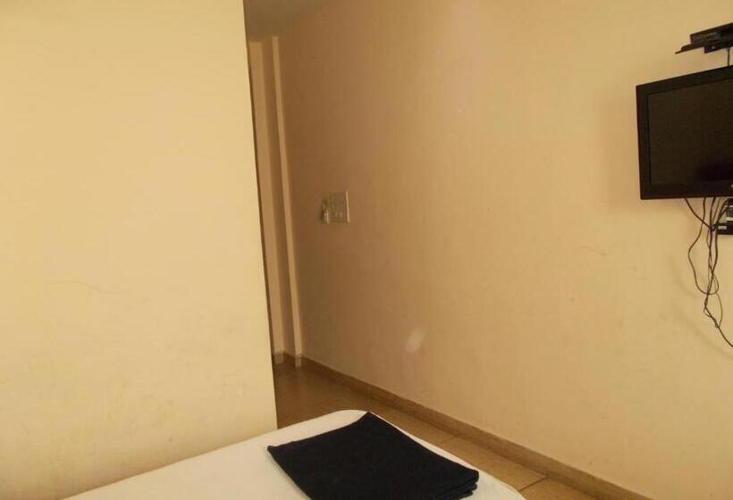 Отель Budget Stay In The City Center