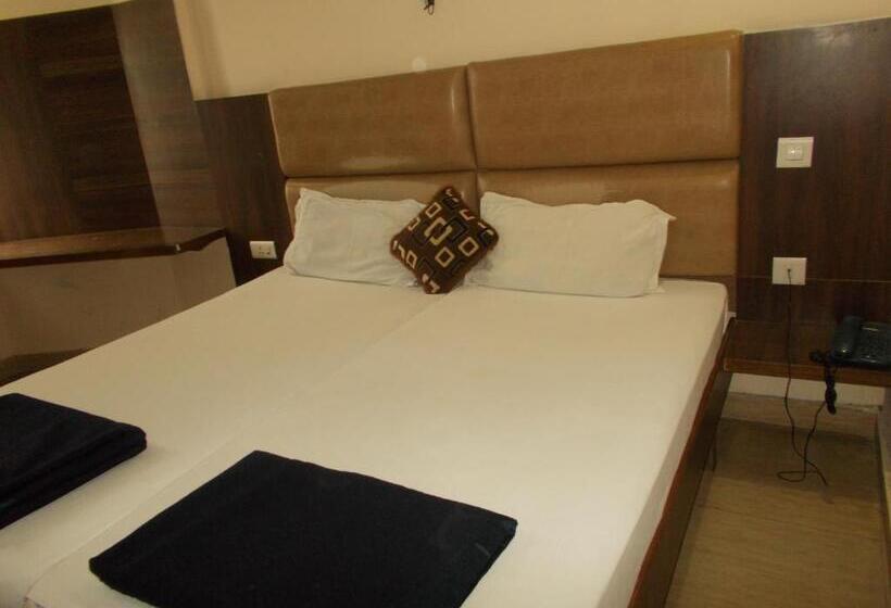 Отель Budget Stay In The City Center