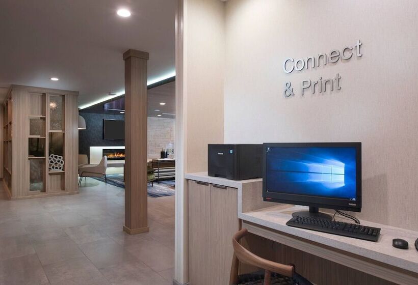 Отель Fairfield Inn & Suites By Marriott Tyler South