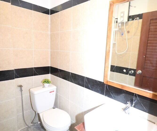 هتل Grand Elevation