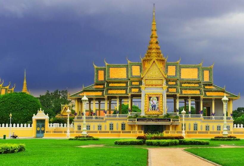 هتل Grand Elevation