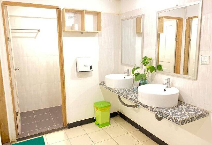 هتل Grand Elevation