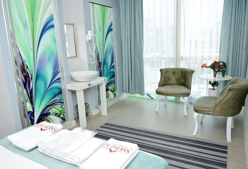 ホテル Nar Palace