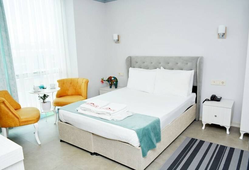 ホテル Nar Palace