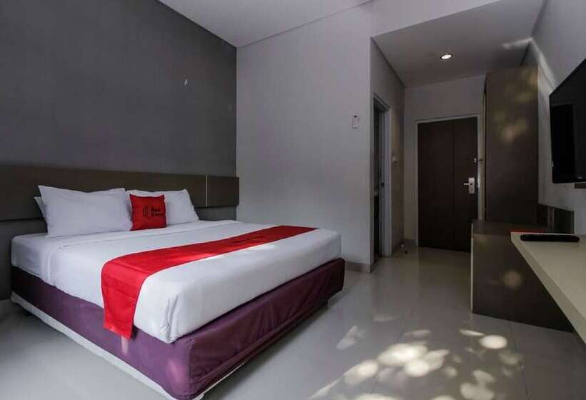 酒店 Reddoorz Near Goa Sunyaragi