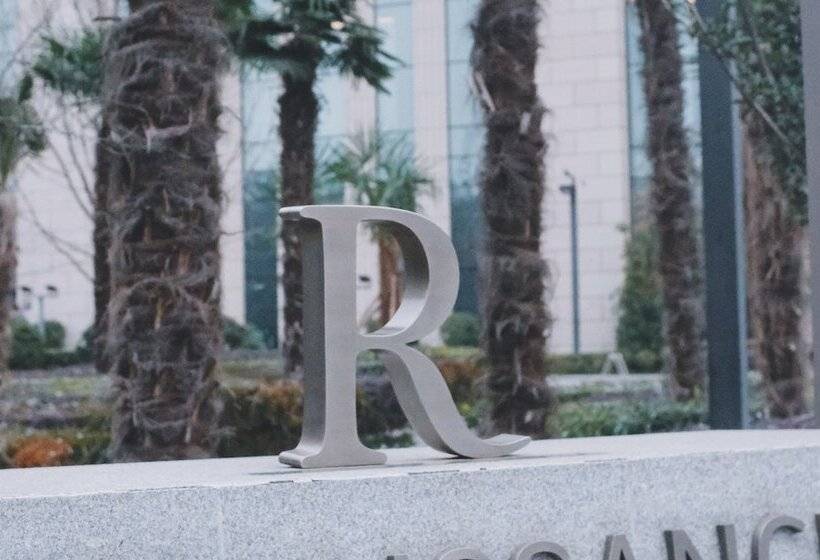 فندق Renaissance Xi An
