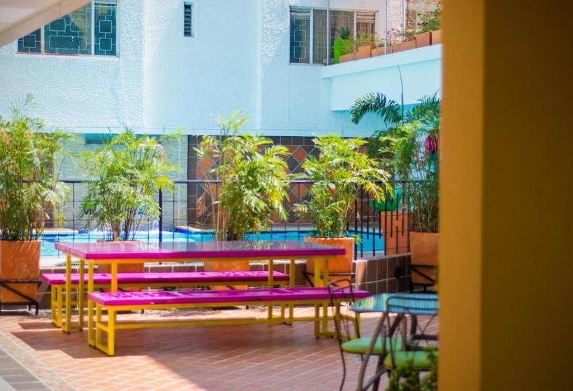 هتل Victoria Plaza Millenium