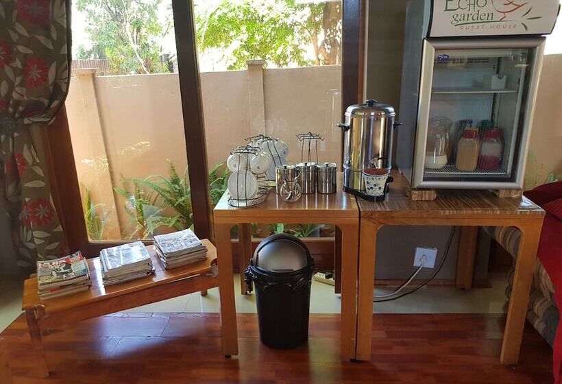 Пансион Echo Garden Guesthouse