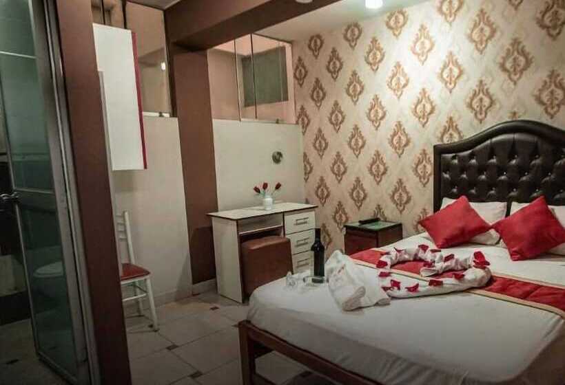 پانسیون Hostal Spring