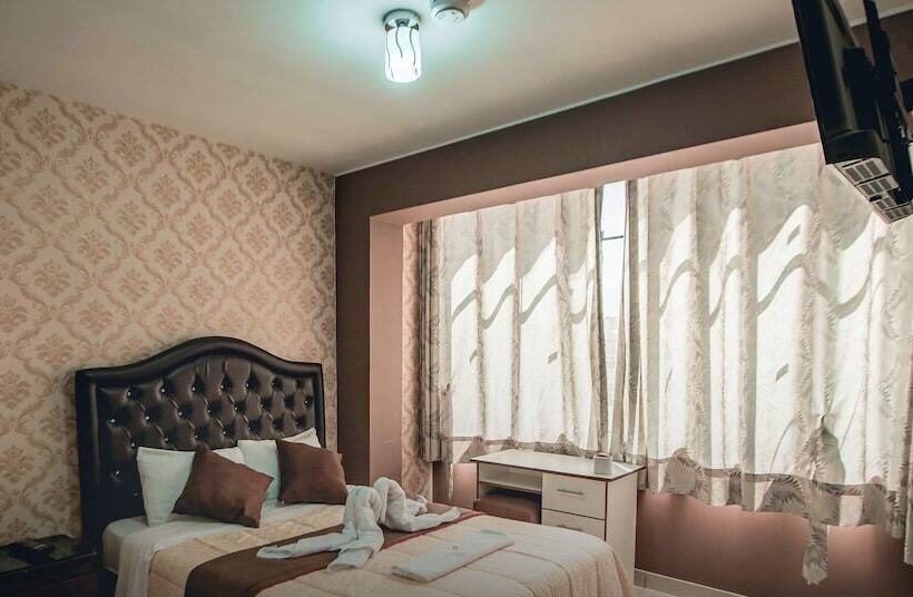 پانسیون Hostal Spring