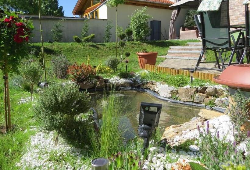 住宿加早餐  Hőforrás Wellness Vendégház