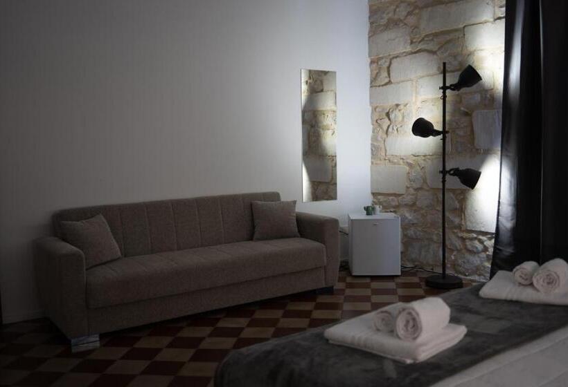 تختخواب و صبحانه Reusuite