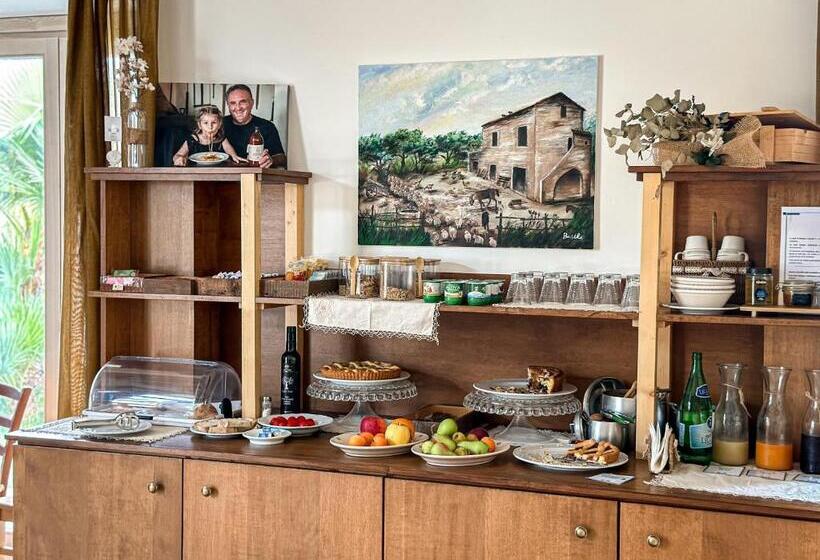 فندق Agriturismo Masseria Cannella