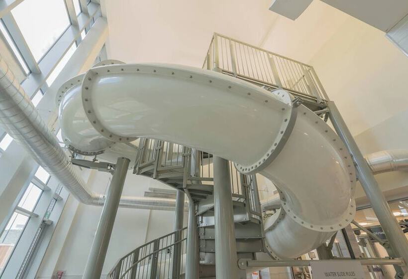 ホテル Courtyard By Marriott Halifax Dartmouth