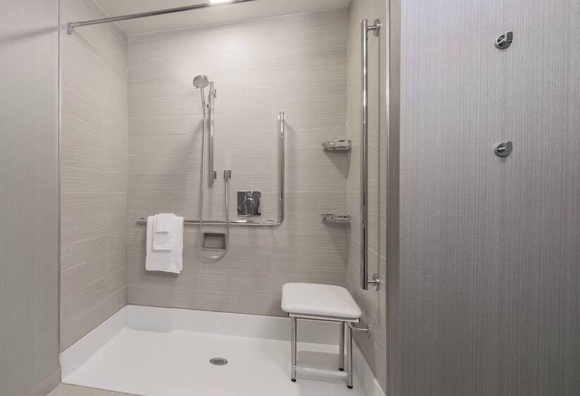 ホテル Courtyard By Marriott Halifax Dartmouth