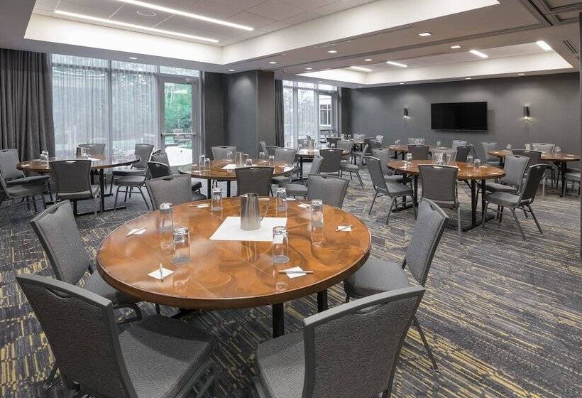 هتل Residence Inn By Marriott Halifax Dartmouth