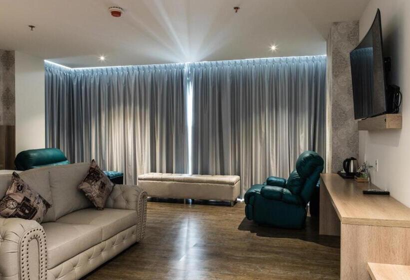 هتل Roseliere Bucaramanga