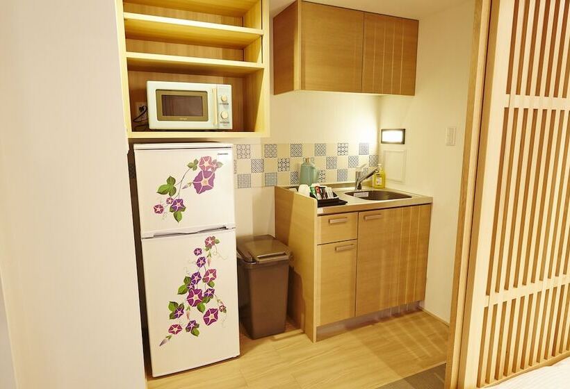 호텔 Sanrriott Kitahama