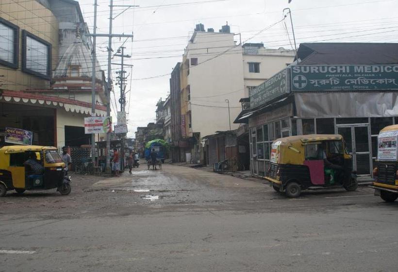 فندق Sewak Lodge