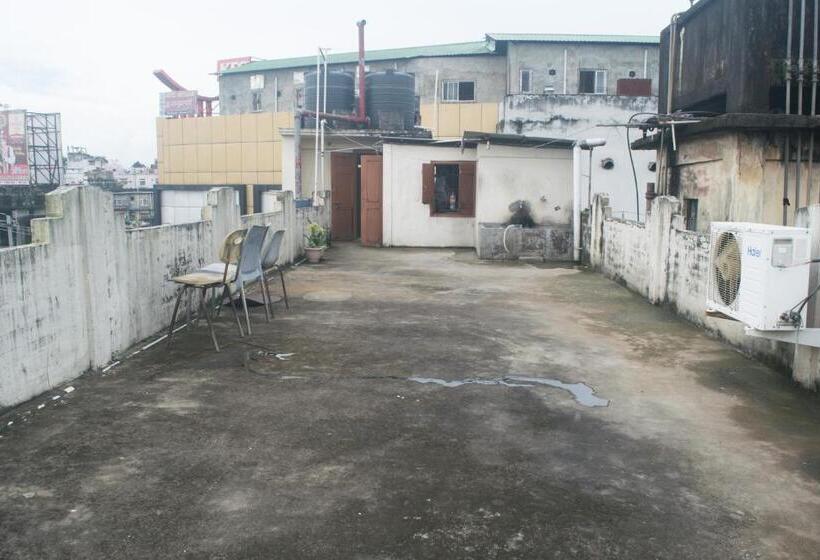 فندق Sewak Lodge