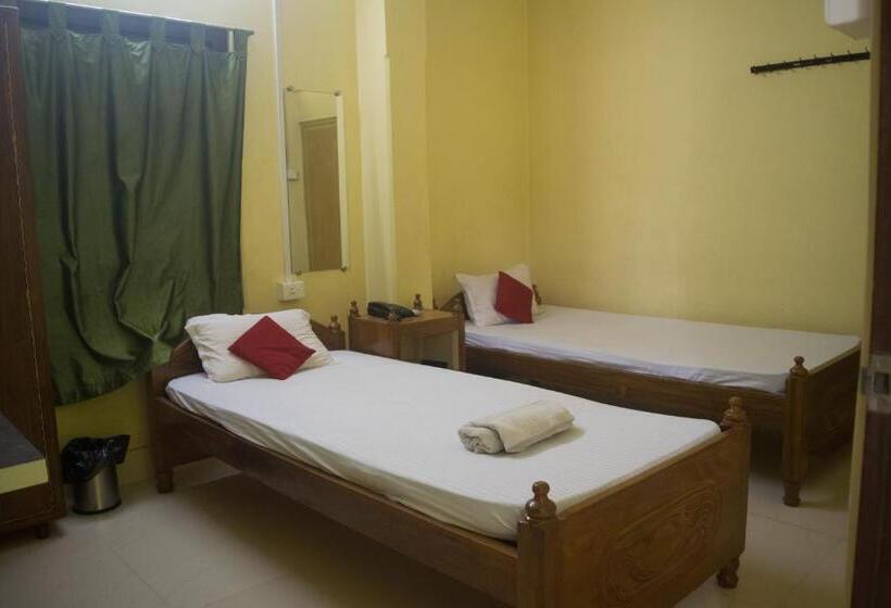 فندق Sewak Lodge