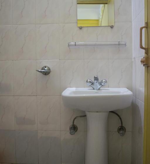 فندق Sewak Lodge