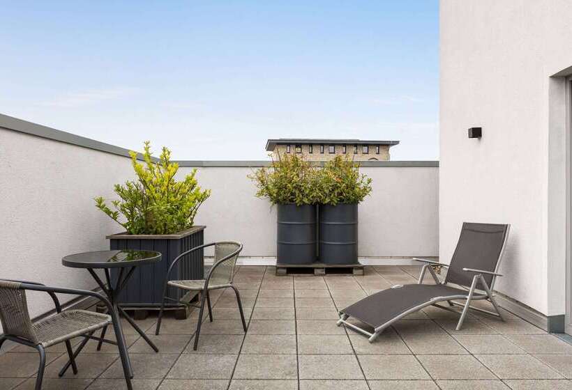 هتل Vienna House Easy By Wyndham Bremen City Apartments