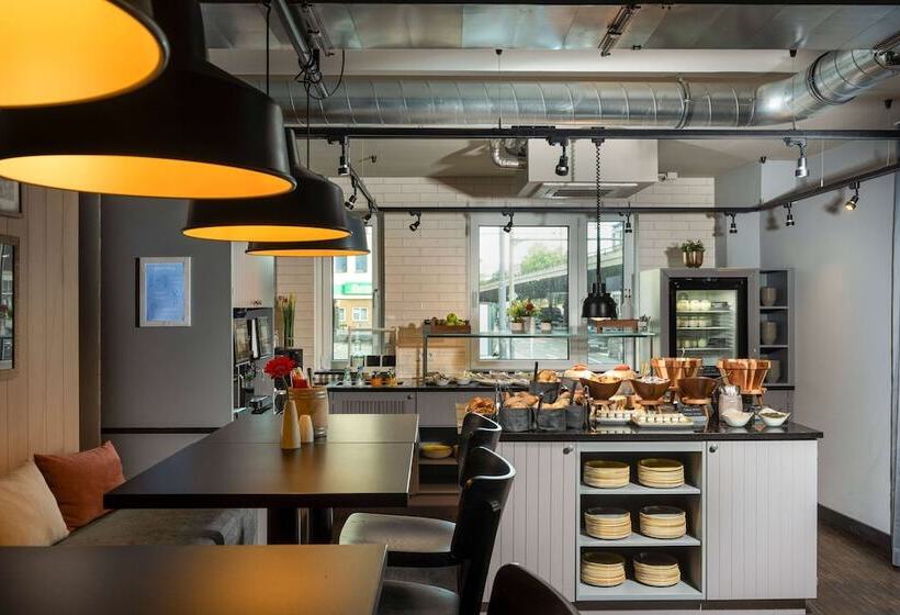 هتل Vienna House Easy By Wyndham Bremen City Apartments