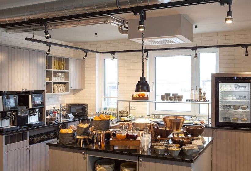 هتل Vienna House Easy By Wyndham Bremen City Apartments