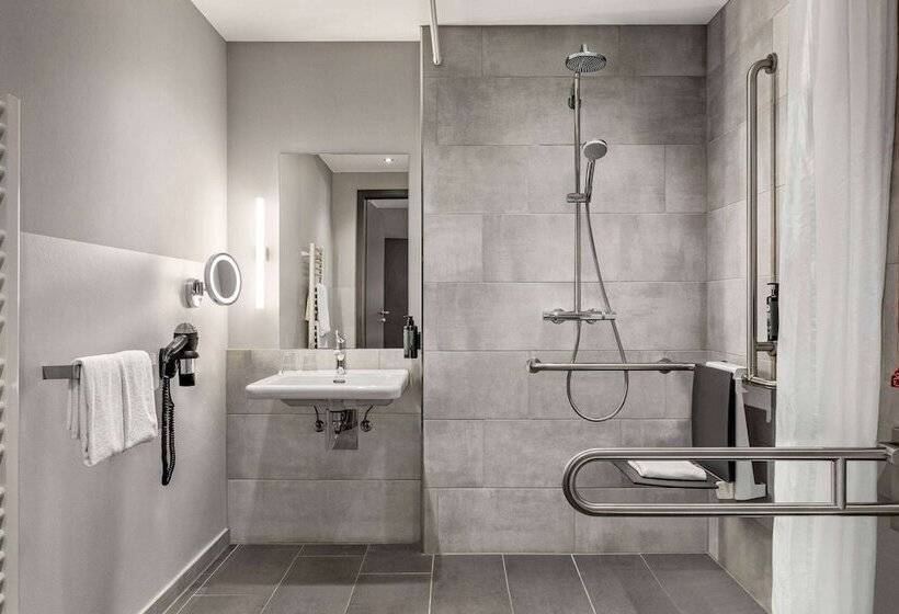 هتل Vienna House Easy By Wyndham Bremen City Apartments