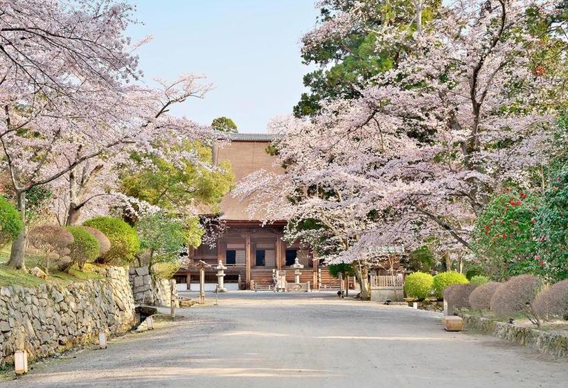 Temple Stay Waqoo Mii Dera