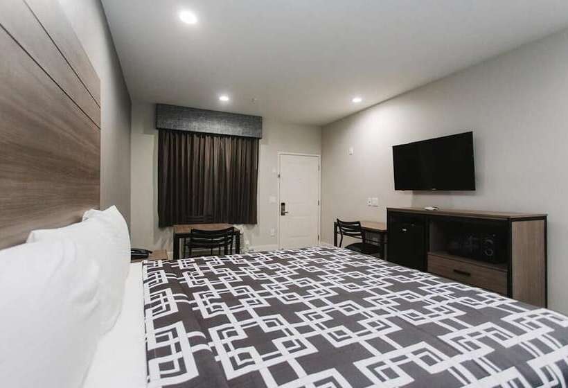 فندق على الطريق Palace Inn