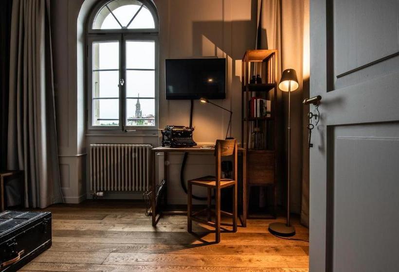 One Suite Hotel   Zollhaus