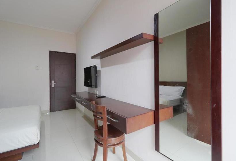 膳宿费 Clover Residence Near Mall Ambassador